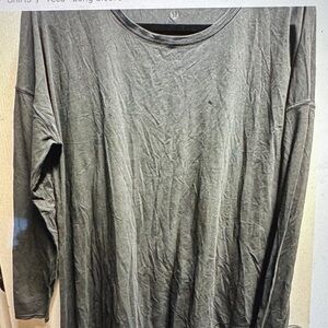 Lululemon women’s polo black overside XL/ NWOT 207